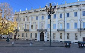 Corte Des Ambrois By Apartments To Art